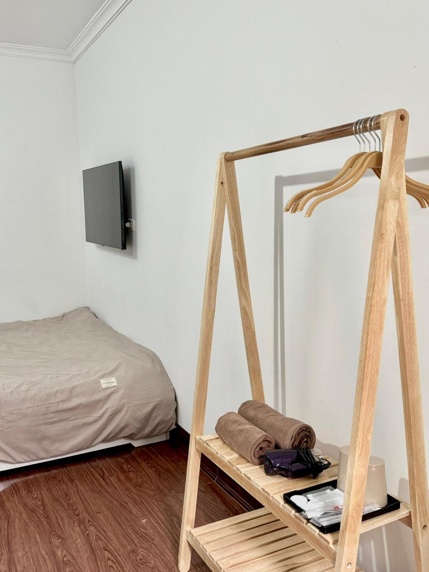 Bom House - Zxz Apartment Hanoi Luaran gambar
